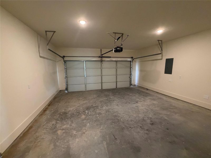 Spacious, unfurnished interior of a new home in , Houston (Image 20). Spacious, unfurnished interior of a new home in , Houston (Image 20).