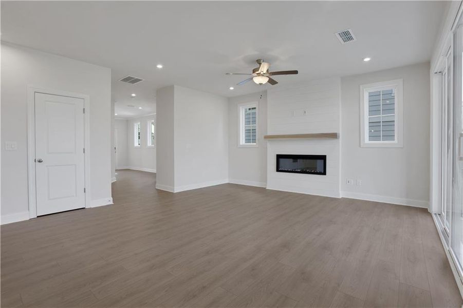 Spacious, unfurnished interior of a new home in Poppy at GreenHouse, Marietta (Image 17).