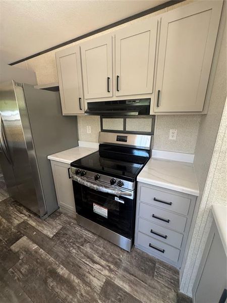 Furnished interior view inside a new home in , Trenton (Image 4).