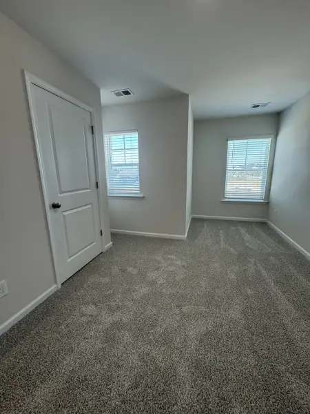 Spacious, unfurnished interior of a new home in The Falls, Blythewood (Image 25).