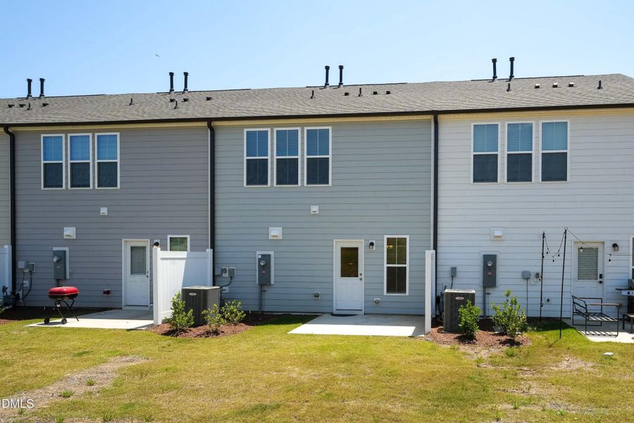 616 Glen Clova Dr-35