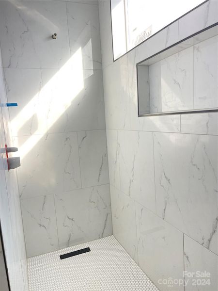 Primary Bathroom Shower - Bright and airy!