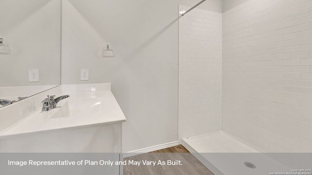 Furnished interior view inside a new home in Sunset Oaks, Maxwell (Image 9).