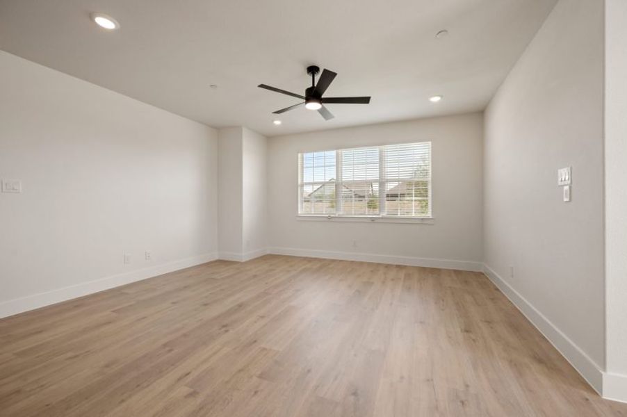 Spacious, unfurnished interior of a new home in Trinity Falls, McKinney (Image 18). Spacious, unfurnished interior of a new home in Trinity Falls, McKinney (Image 18).