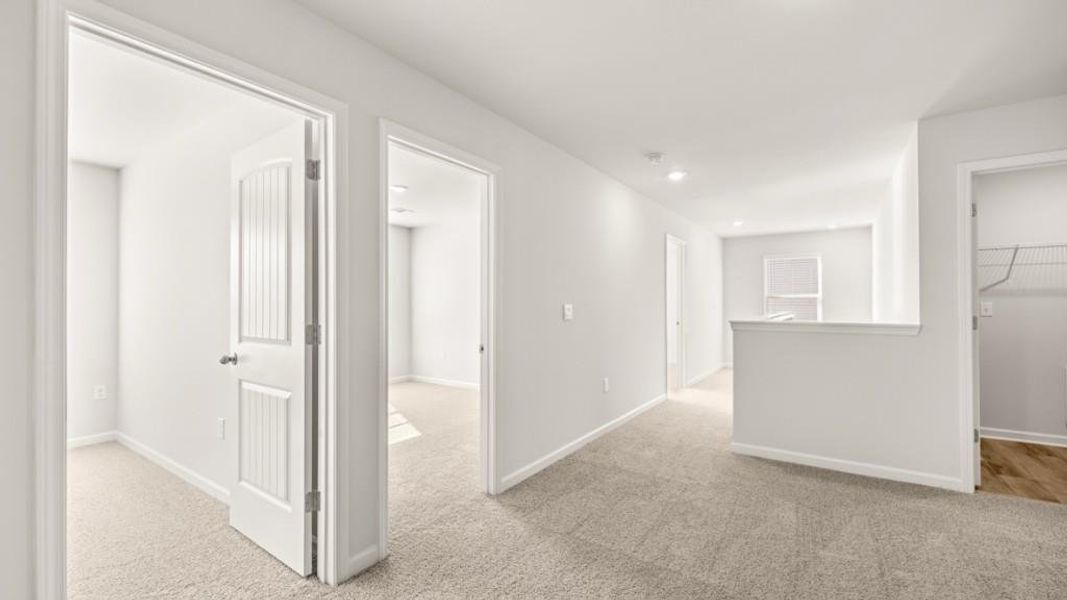 Spacious, unfurnished interior of a new home in Braselton Village, Braselton (Image 29).