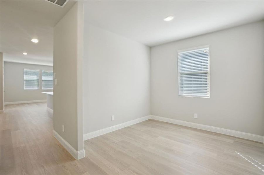 Photo is not of the actual home, but is an inspirational photo of builder’s model home and may depict options, furnishings, and/or decorator features that are not included. Photo is not of the actual home, but is an inspirational photo of builder’s model home and may depict options, furnishings, and/or decorator features that are not included.