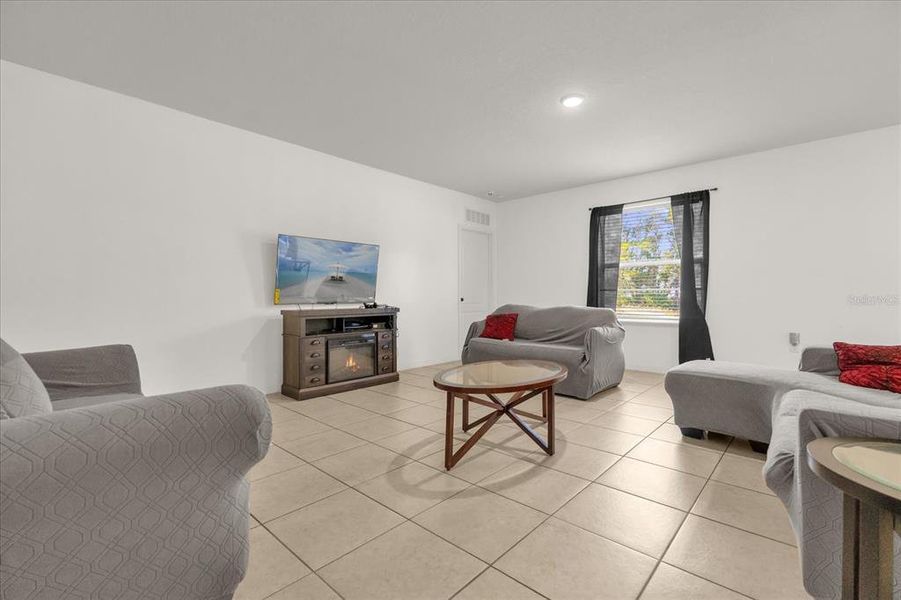Furnished interior view inside a new home in Poinciana, Poinciana (Image 6).
