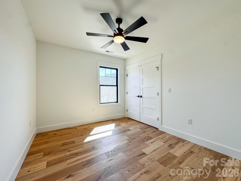 Spacious, unfurnished interior of a new home in , Hendersonville (Image 20).