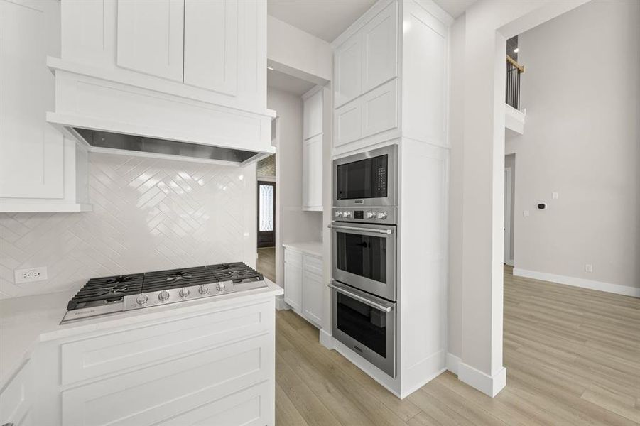 Furnished interior view inside a new home in Birdsong - Harwood, Mansfield (Image 7).