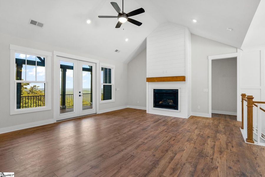 Spacious, unfurnished interior of a new home in Greenville County Homes, Landrum (Image 18).