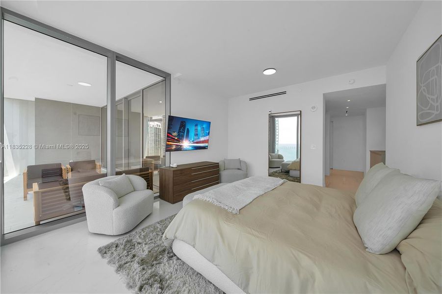 Furnished interior view inside a new home in Aston Martin Residences, Miami (Image 43).
