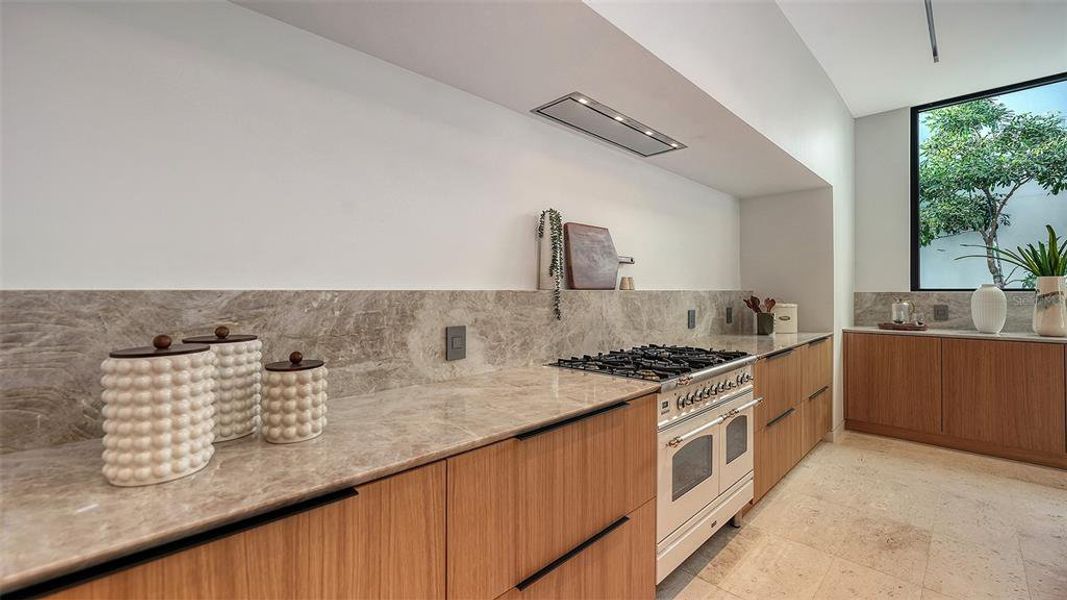 Furnished interior view inside a new home in , Sarasota (Image 51). Furnished interior view inside a new home in , Sarasota (Image 51).