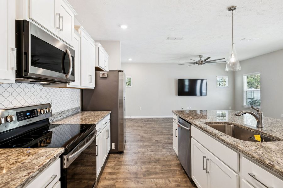 Furnished interior view inside a new home in Jackson Towne, Murfreesboro (Image 7).