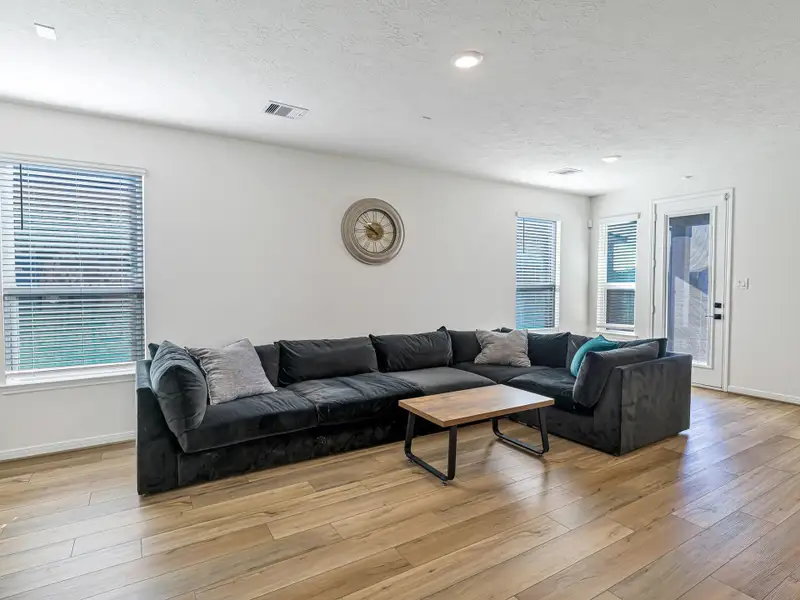 Spacious living area Spacious living area