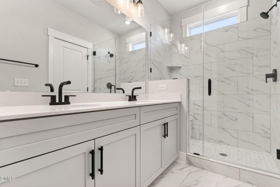 25-web-or-mls-DSC03423 25-web-or-mls-DSC03423