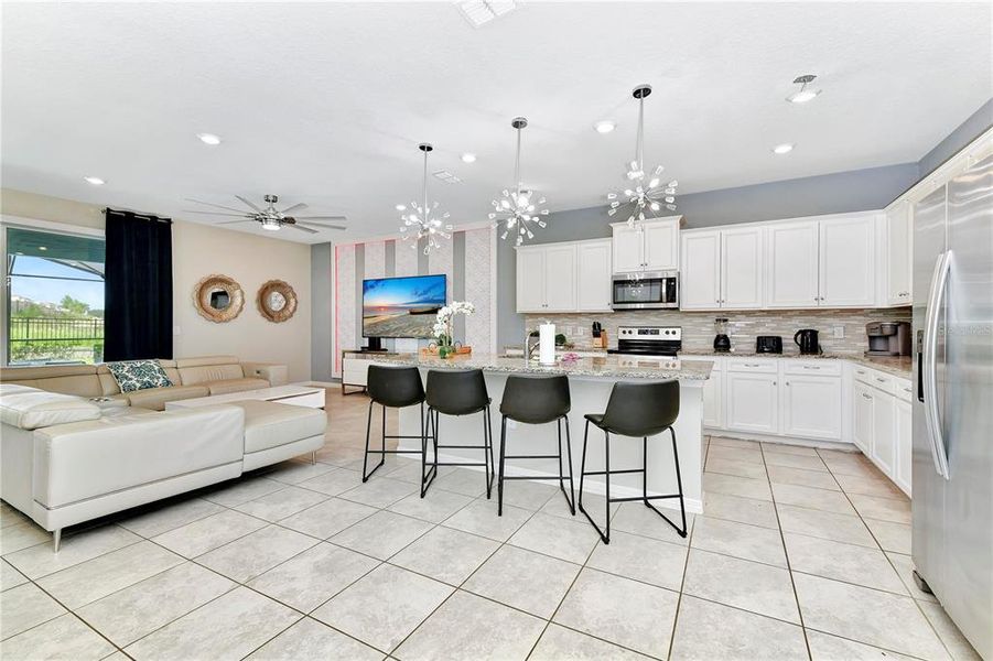 Furnished interior view inside a new home in Windsor Island Resort, Davenport (Image 27). Furnished interior view inside a new home in Windsor Island Resort, Davenport (Image 27).