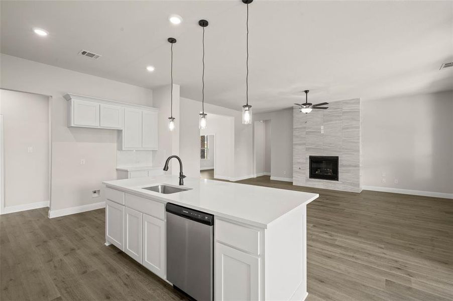 951 Richard Pittmon- Kitchen-2 951 Richard Pittmon- Kitchen-2