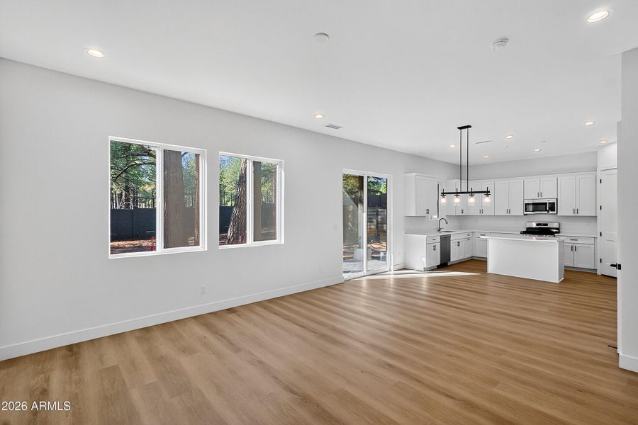 lot_8_timber_sky_sirius_2013_kitchen