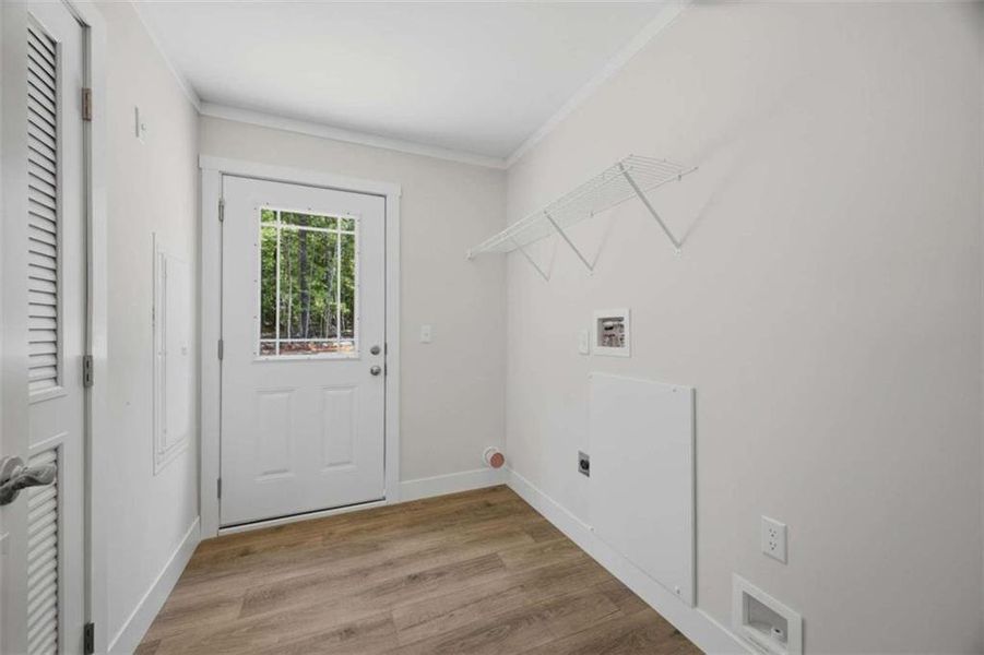 Spacious, unfurnished interior of a new home in , Eatonton (Image 23). Spacious, unfurnished interior of a new home in , Eatonton (Image 23).