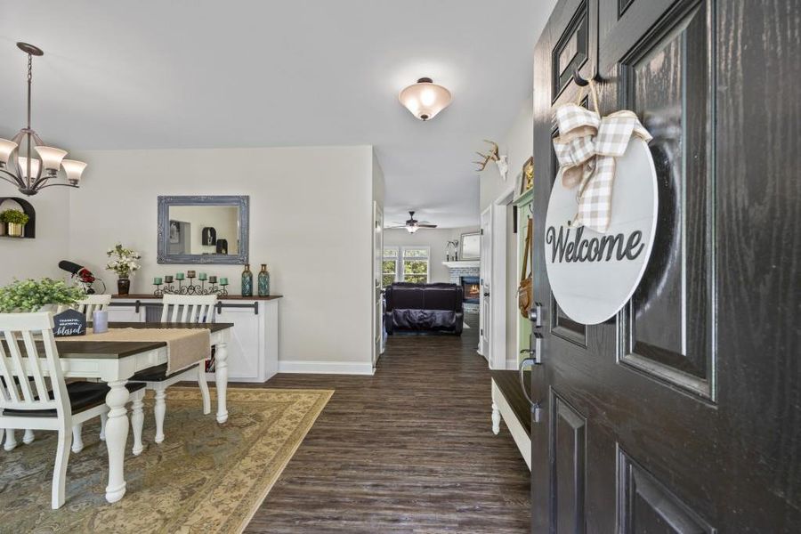 Furnished interior view inside a new home in , Dawsonville (Image 39). Furnished interior view inside a new home in , Dawsonville (Image 39).