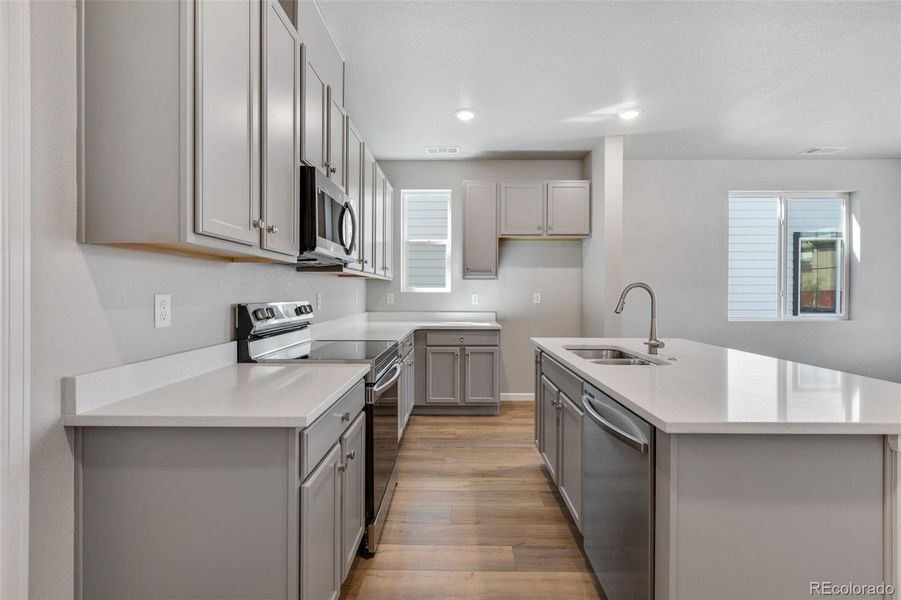 Furnished interior view inside a new home in Spring Valley, Longmont (Image 7).
