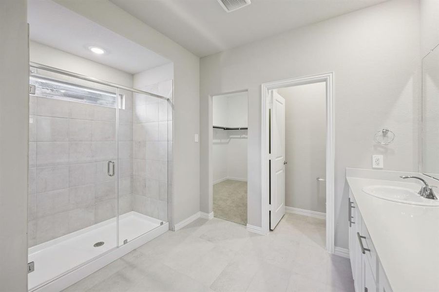 Photo is not of the actual home, but is an inspirational photo of builder’s model home and may depict options, furnishings, and/or decorator features that are not included.