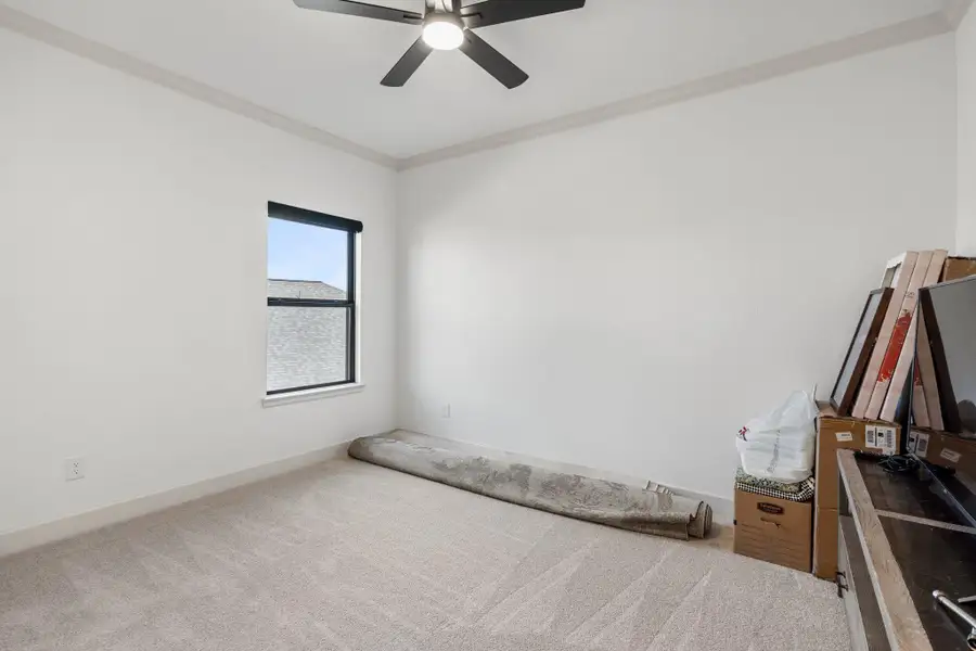 Image 48 of a home in . Image 48 of a home in .