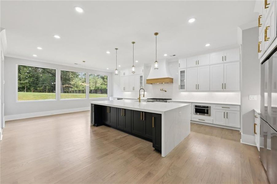 Furnished interior view inside a new home in , Lawrenceville (Image 15).