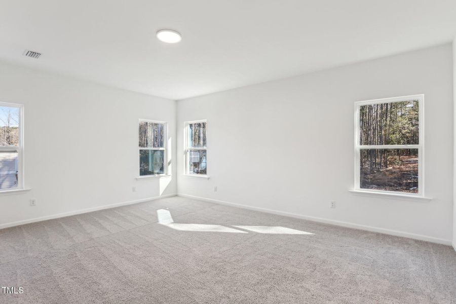 26-web-or-mls-Oakfields 1-026