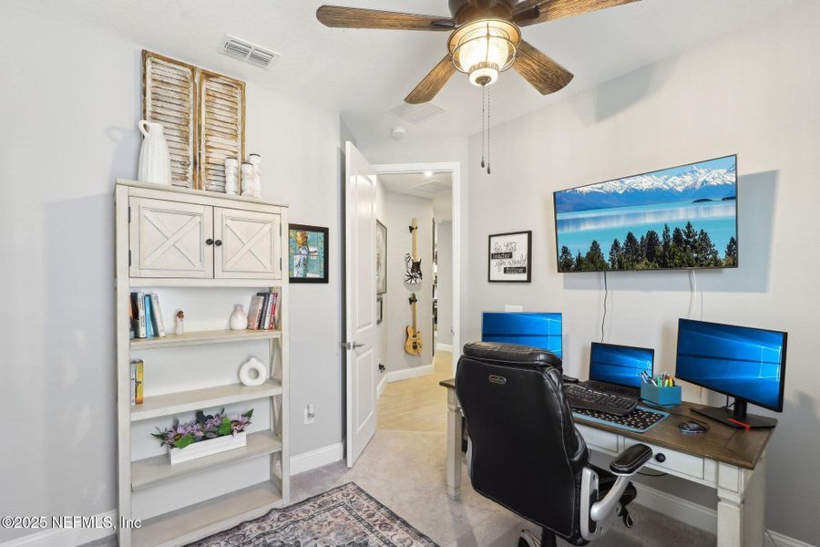Furnished interior view inside a new home in Shearwater, St. Augustine (Image 20).