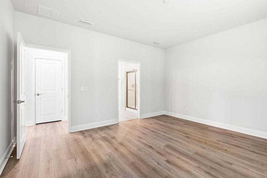 Spacious, unfurnished interior of a new home in Sun City Hilton Head, Bluffton (Image 19). Spacious, unfurnished interior of a new home in Sun City Hilton Head, Bluffton (Image 19).