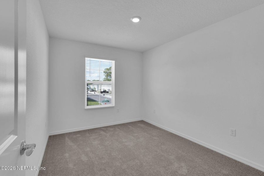 Spacious, unfurnished interior of a new home in , Jacksonville (Image 13).