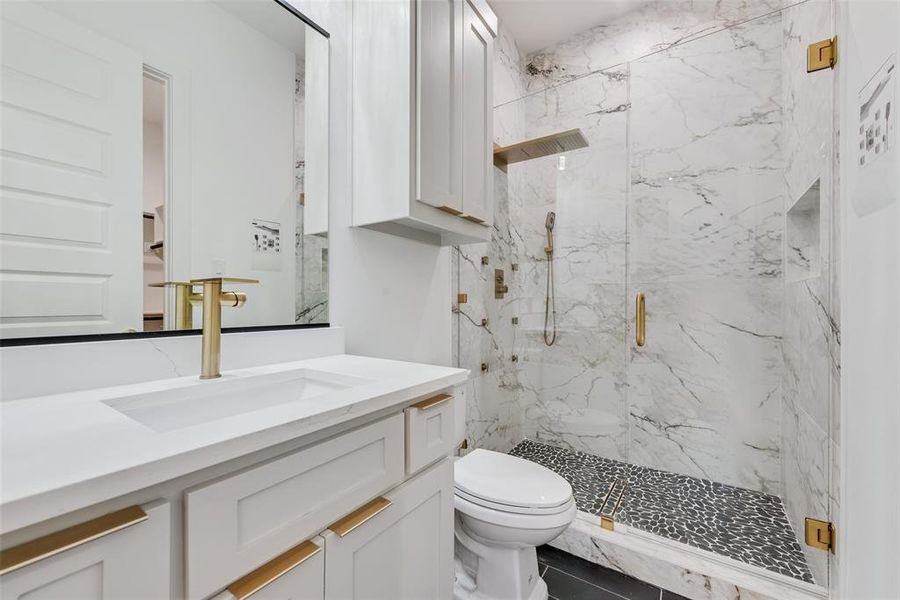 Furnished interior view inside a new home in , Dallas (Image 9). Furnished interior view inside a new home in , Dallas (Image 9).