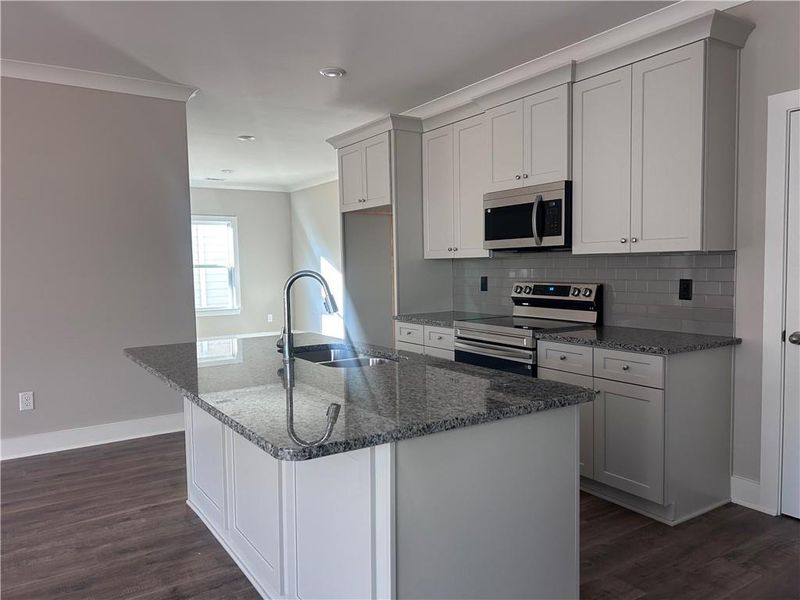 Furnished interior view inside a new home in , Cartersville (Image 17).