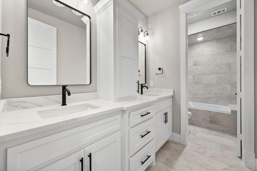 Furnished interior view inside a new home in , Midlothian (Image 14).