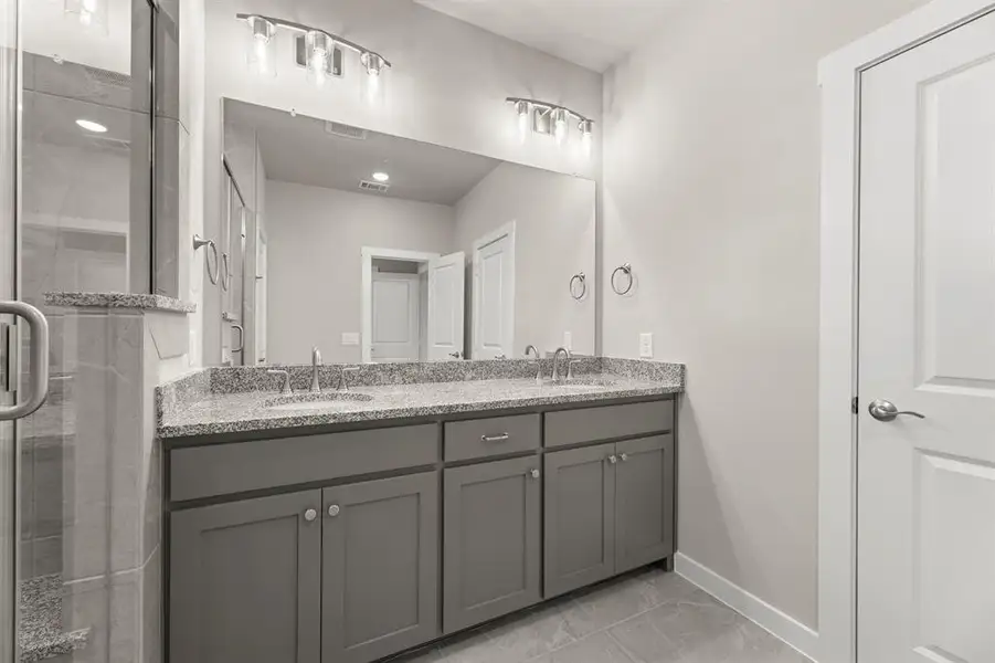 9019 Indianola_2541_Boulder_Bath (4) 9019 Indianola_2541_Boulder_Bath (4)