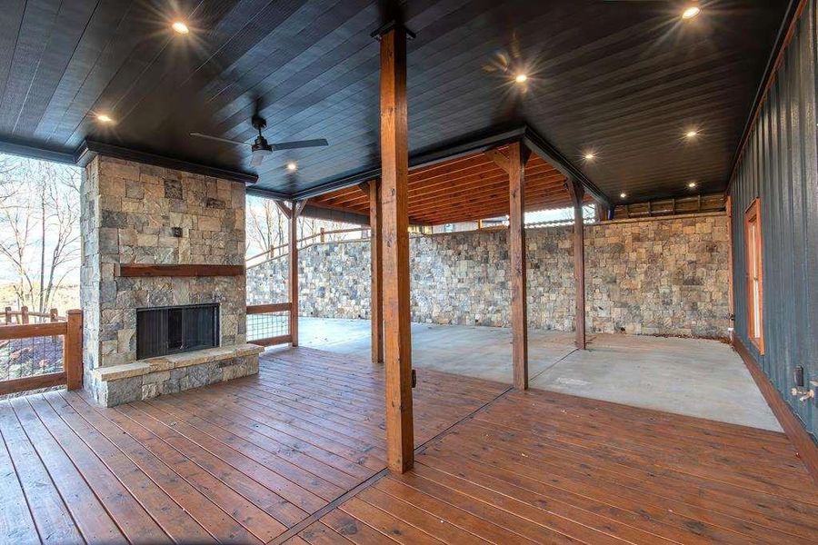 Community amenities in , Blue Ridge (Image 51). Community amenities in , Blue Ridge (Image 51).