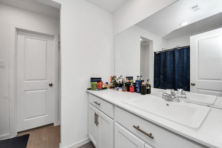 Furnished interior view inside a new home in , Hockley (Image 38).