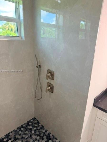 Close-up of interior finishes inside a home in , Lehigh Acres (Image 13).