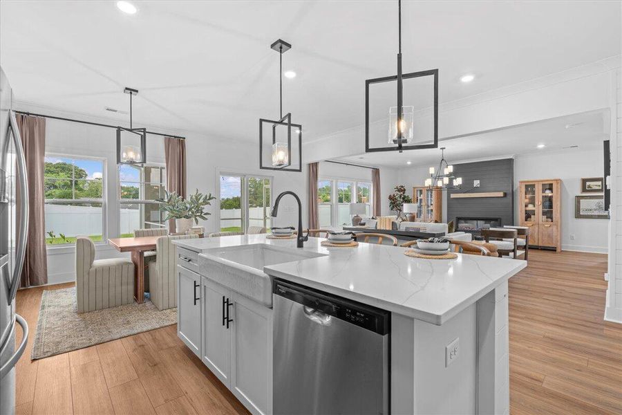 20251108180400773415000000-o