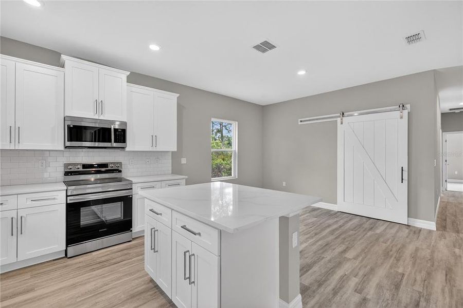 Furnished interior view inside a new home in , Eustis (Image 14).