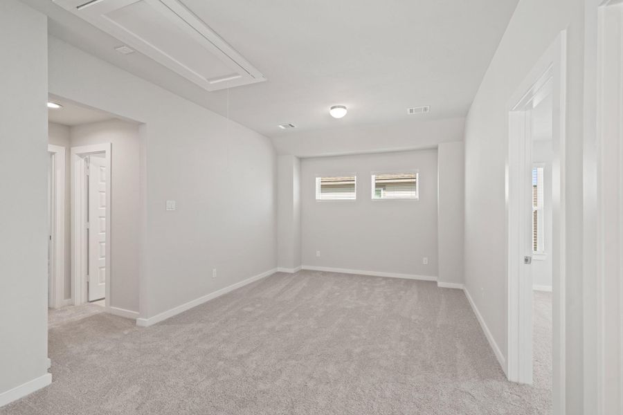 Spacious, unfurnished interior of a new home in Huntington Place, Rosharon (Image 12). Spacious, unfurnished interior of a new home in Huntington Place, Rosharon (Image 12).