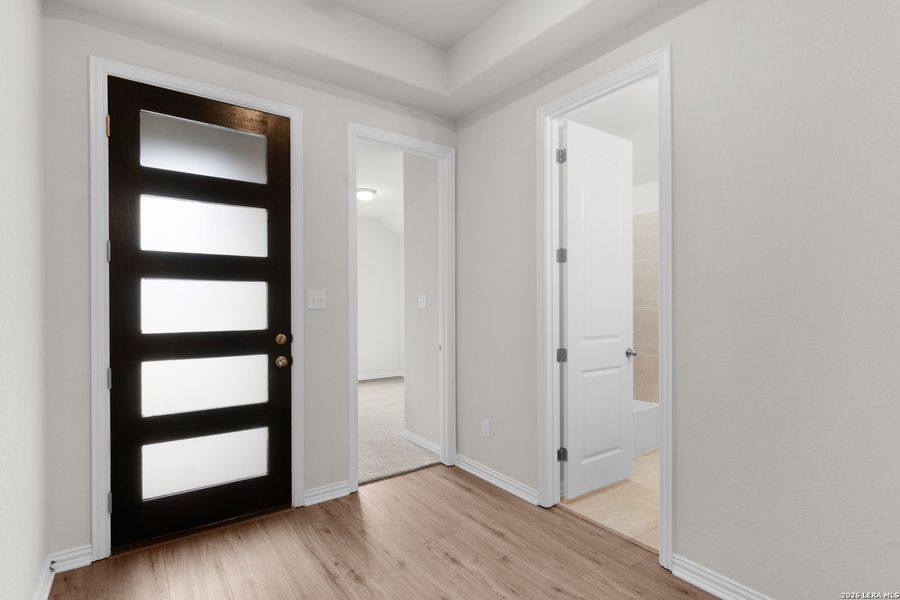 Spacious, unfurnished interior of a new home in Clear Creek, New Braunfels (Image 13). Spacious, unfurnished interior of a new home in Clear Creek, New Braunfels (Image 13).