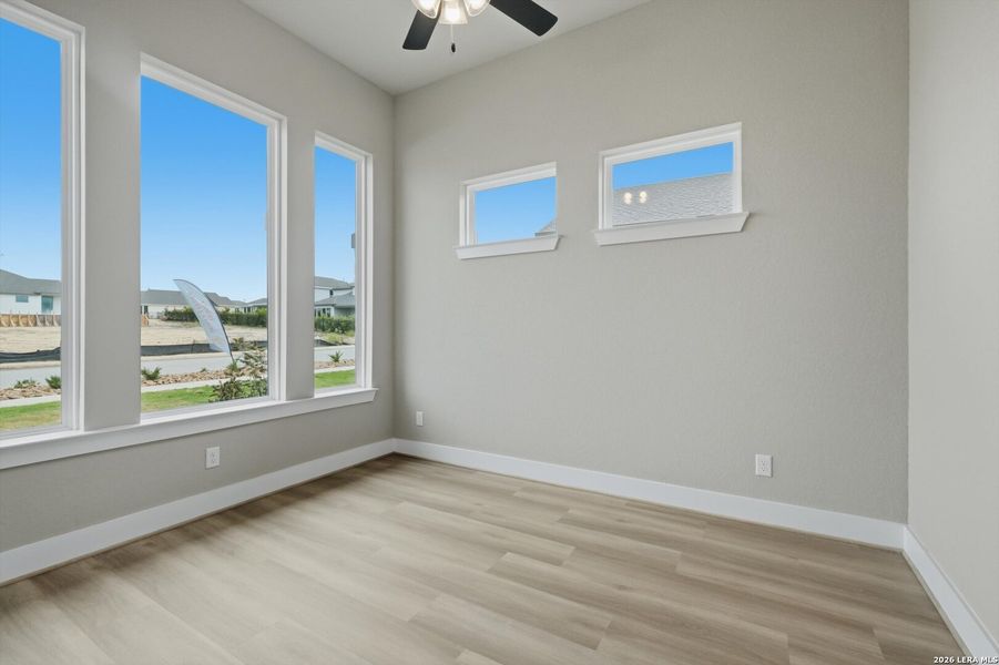 Spacious, unfurnished interior of a new home in Esperanza, Boerne (Image 11). Spacious, unfurnished interior of a new home in Esperanza, Boerne (Image 11).