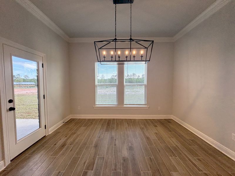 Spacious, unfurnished interior of a new home in Natureview, Freeport (Image 10).