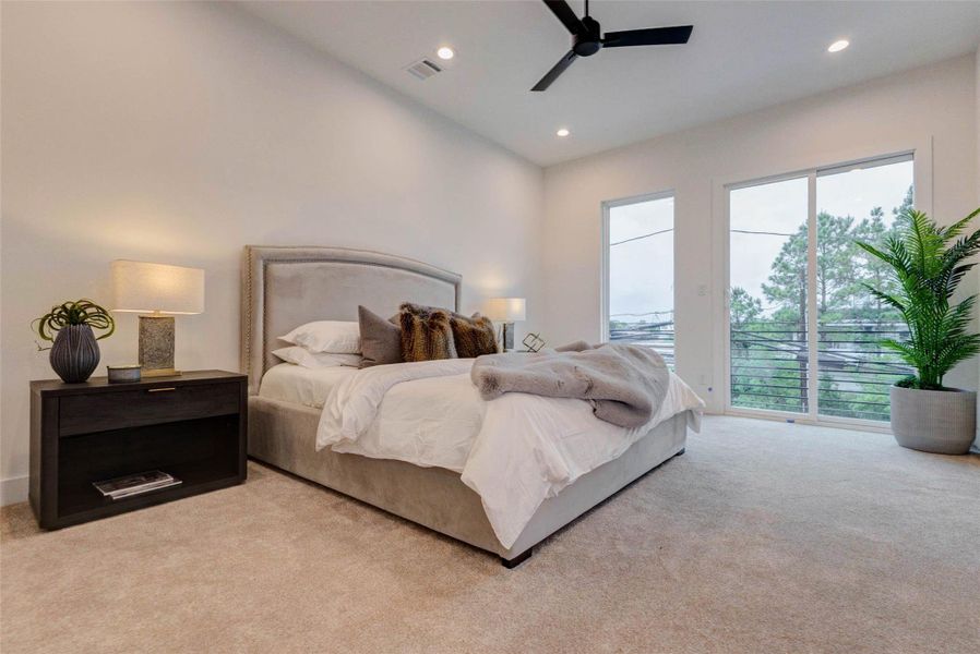 Furnished interior view inside a new home in , Houston (Image 41). Furnished interior view inside a new home in , Houston (Image 41).