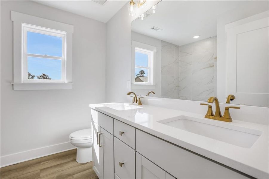 Image 60 of a home in Cambridge.