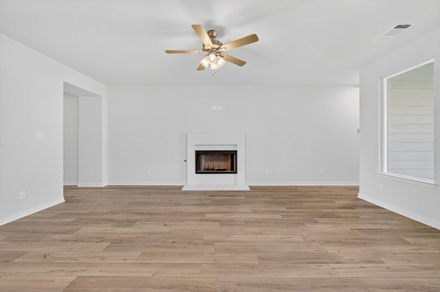 Spacious, unfurnished interior of a new home in Liberty Pointe, Gainesville (Image 29). Spacious, unfurnished interior of a new home in Liberty Pointe, Gainesville (Image 29).