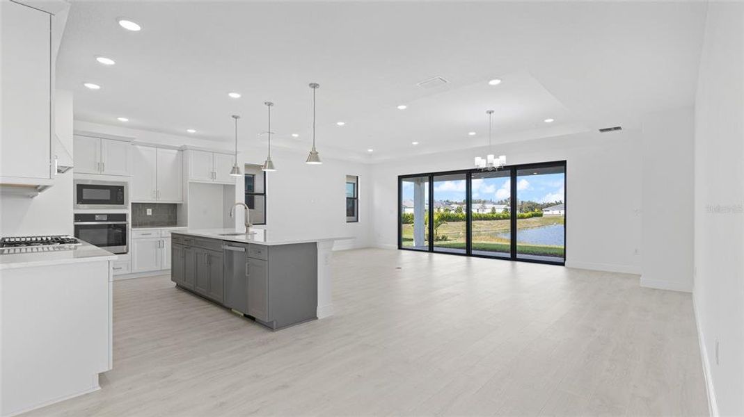 Furnished interior view inside a new home in Cresswind Lakewood Ranch, Lakewood Ranch (Image 6).