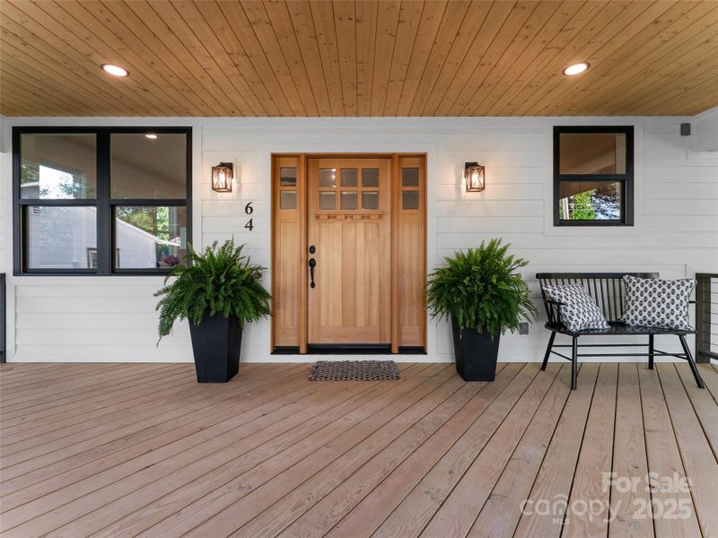 Huge front porch Huge front porch